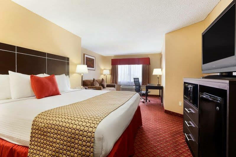 Broadway Inn & Suites Oklahoma City Exterior foto